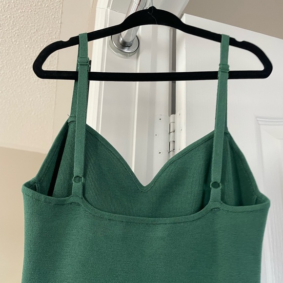 Aritzia Babaton Lariat dress green - Picture 5 of 8